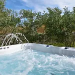 Villa Lila