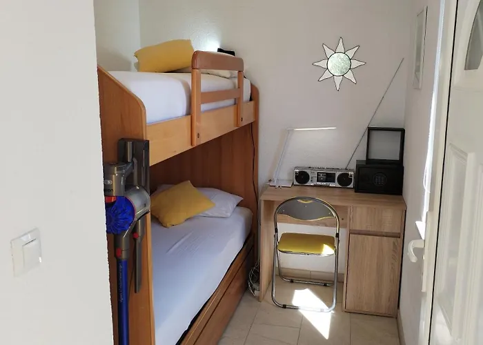 Lila Villa *